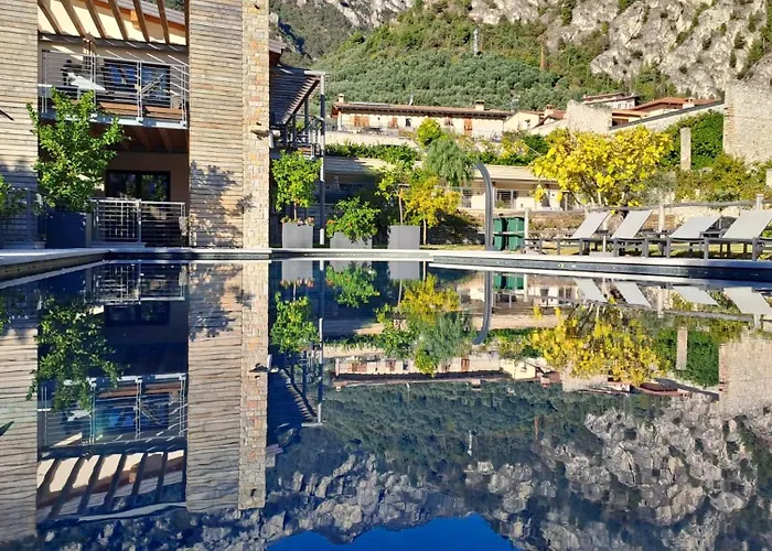 Sibenbras Natural Aparthotel